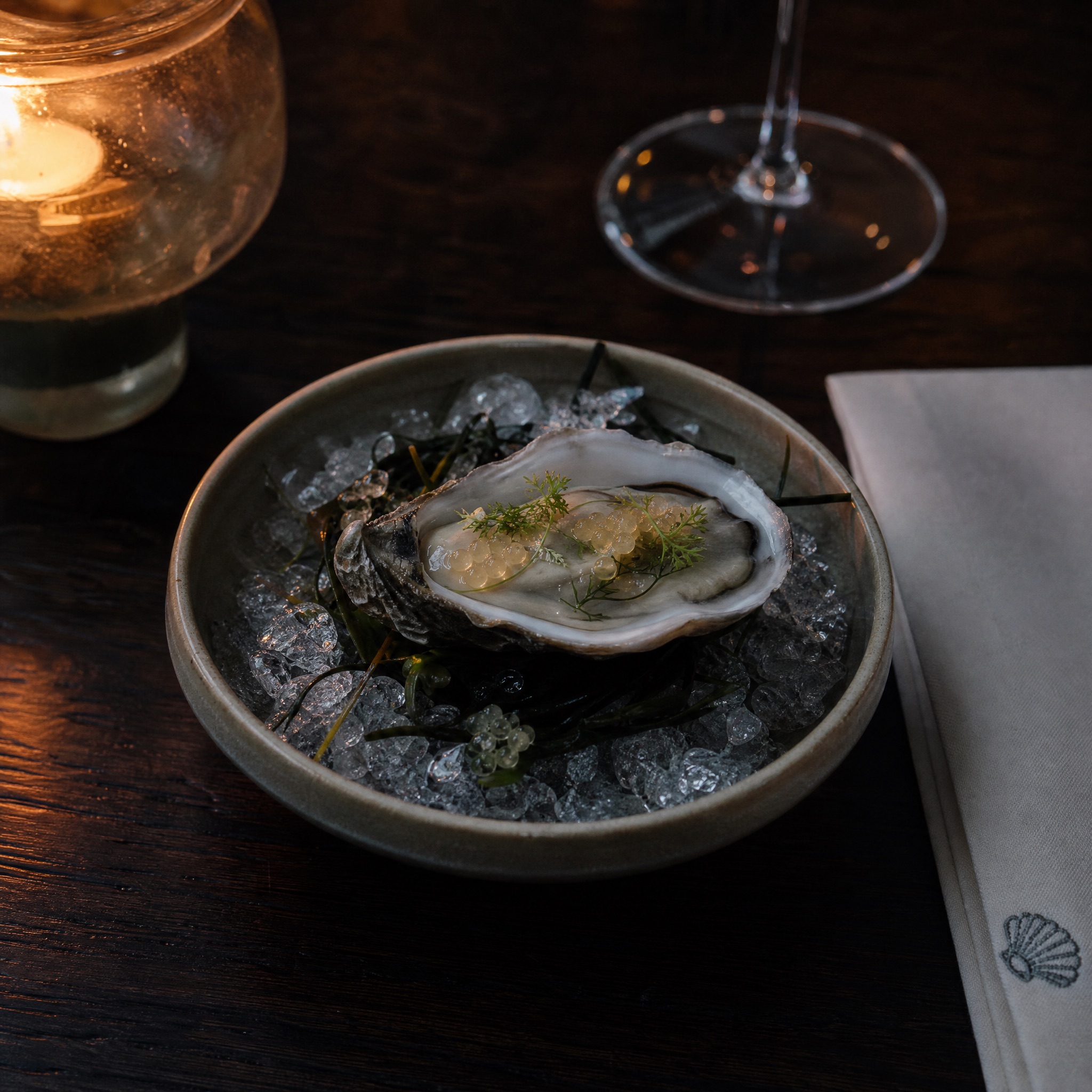 Oester met bergamot en zeekraal