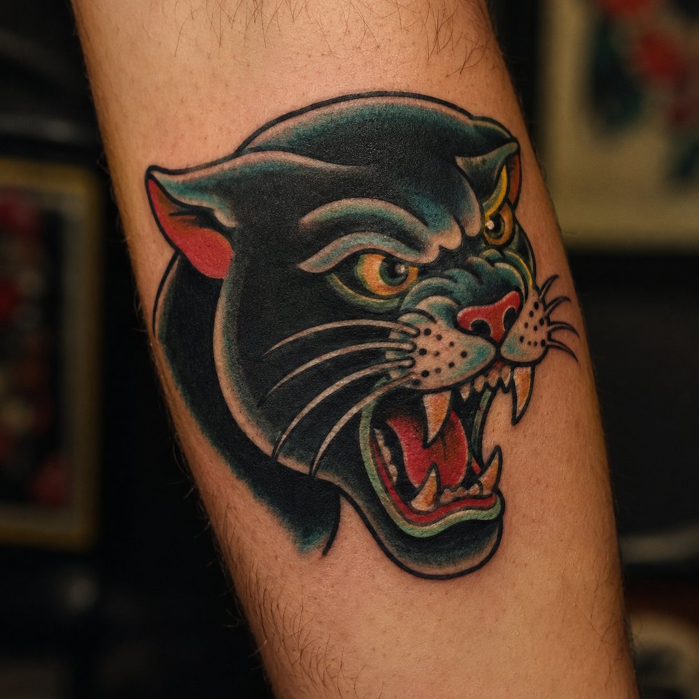 Traditional panter-tattoo